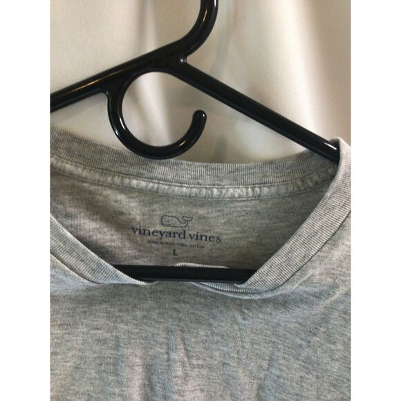 Vineyard vines Men's Long Sleeve Vintage Whale Pocket T-Shirt, Large Gently USED - Picture 6 of 6